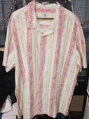 Men's Pink & White Striped Camp-Collar Polo Shirt by Couture